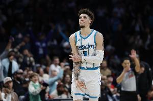 🌟盘点各队最接近全明星的球员：火箭阿门快船祖巴茨热火维金斯