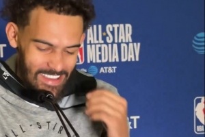 🤣对尼克斯球迷有什么想说的吗？吹杨：他们有一支很棒的球队