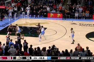 老鹰使出全场紧逼！怎料火箭迅速传导瓦解防线，申京重扣锁定胜局